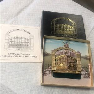 Texas State Capitol Gold Ornament